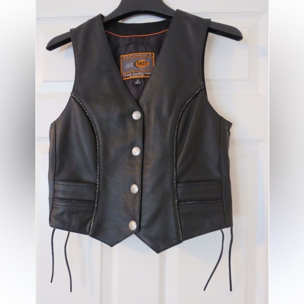 Vintage First Classics Black Leather Motorcycle Biker Vest - Picture 5 of 14